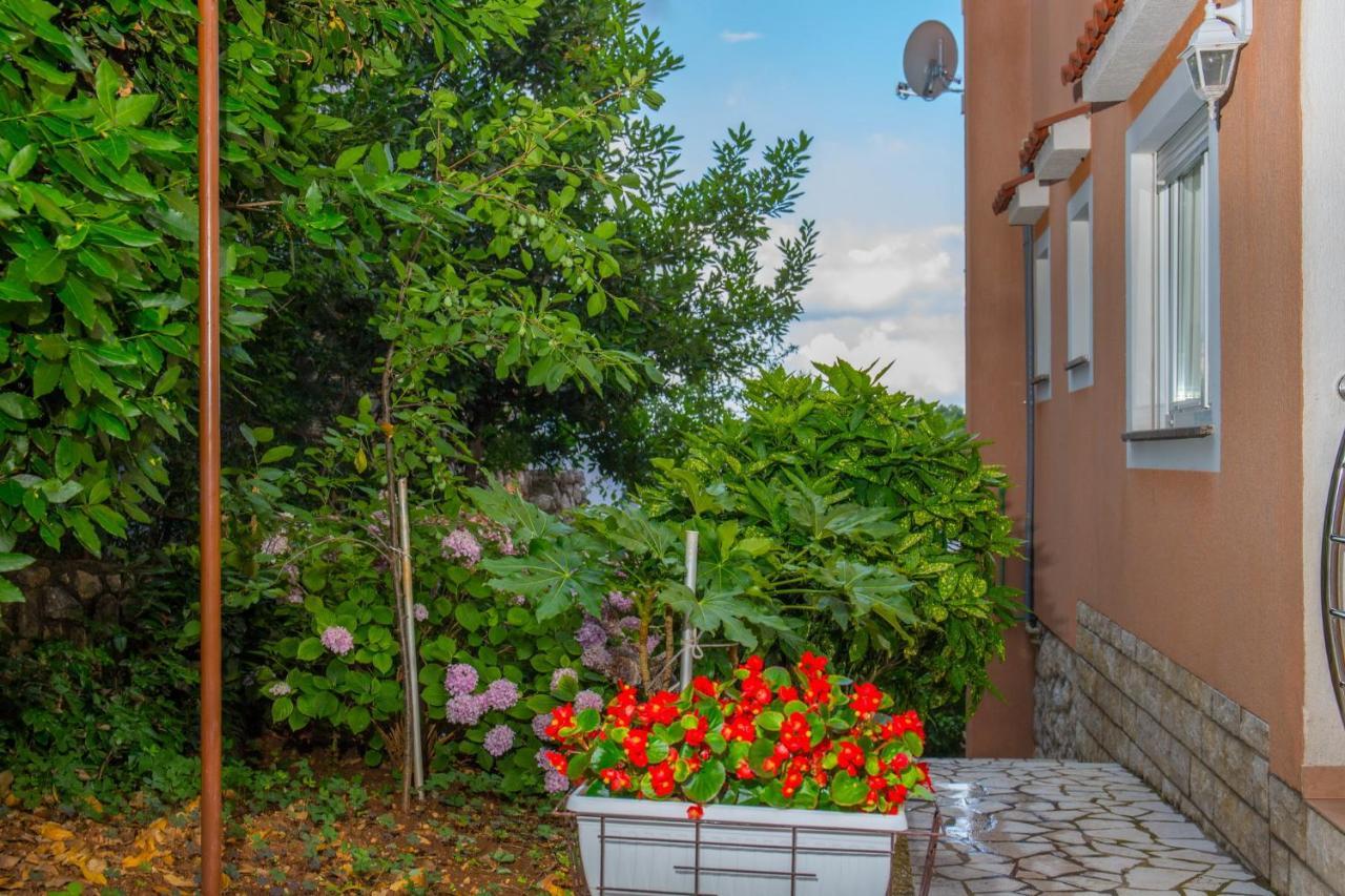 Apartments Zorica Dramalj Luaran gambar