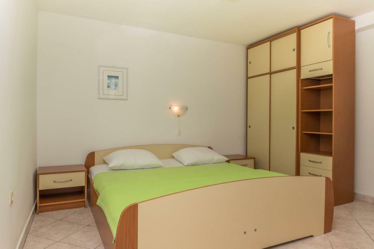 Apartments Zorica Dramalj Luaran gambar