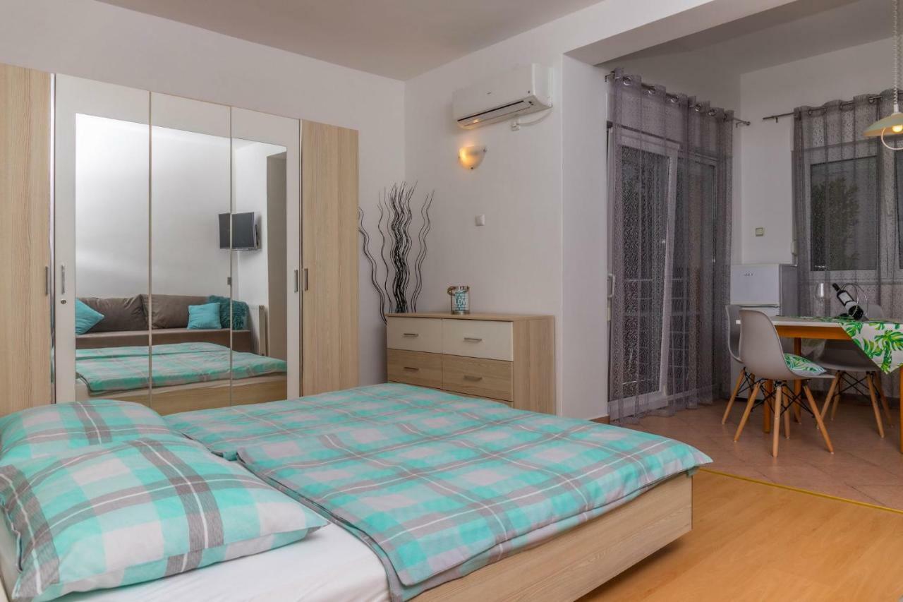 Apartments Zorica Dramalj Luaran gambar