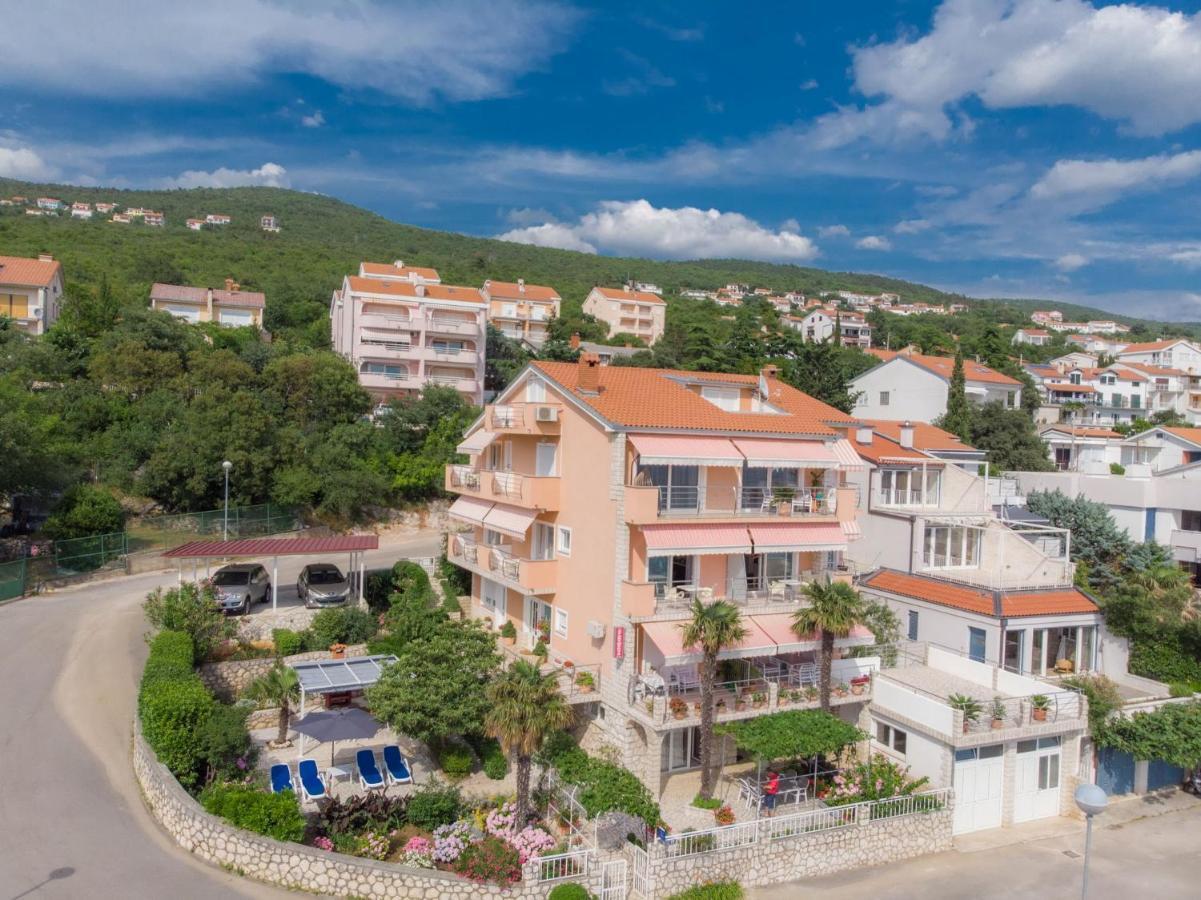 Apartments Zorica Dramalj Luaran gambar