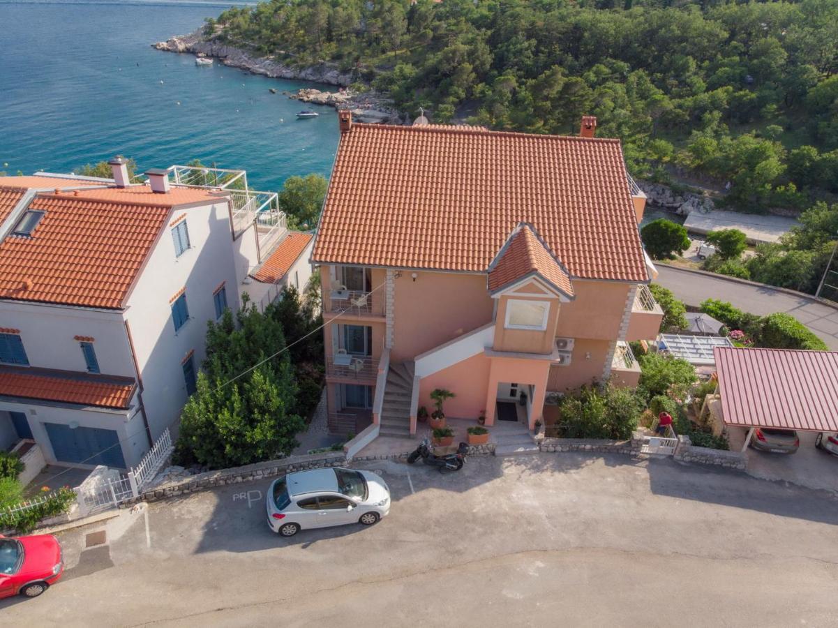 Apartments Zorica Dramalj Luaran gambar